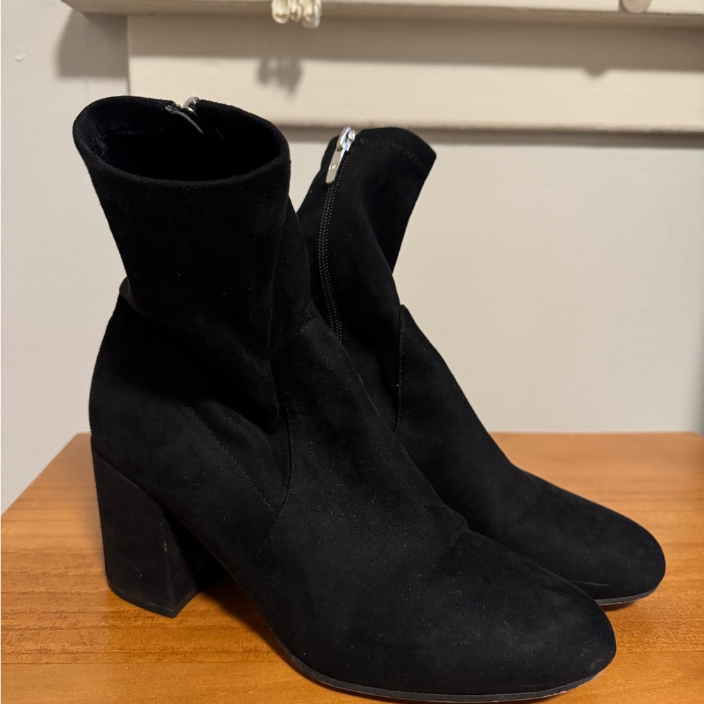 Marc Fisher Black Heeled Boots